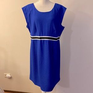 🌹Motherhood Maternity women’s blue and black /white striped waistband dress XL